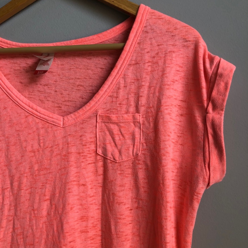NWOT Burnout Pocket Tee - Picture 3 of 8
